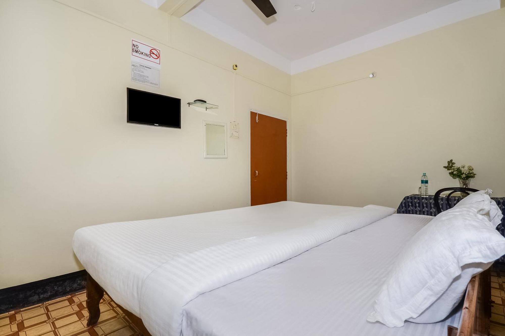 Hotel O Kirtti Inn Soalkuchi Екстер'єр фото