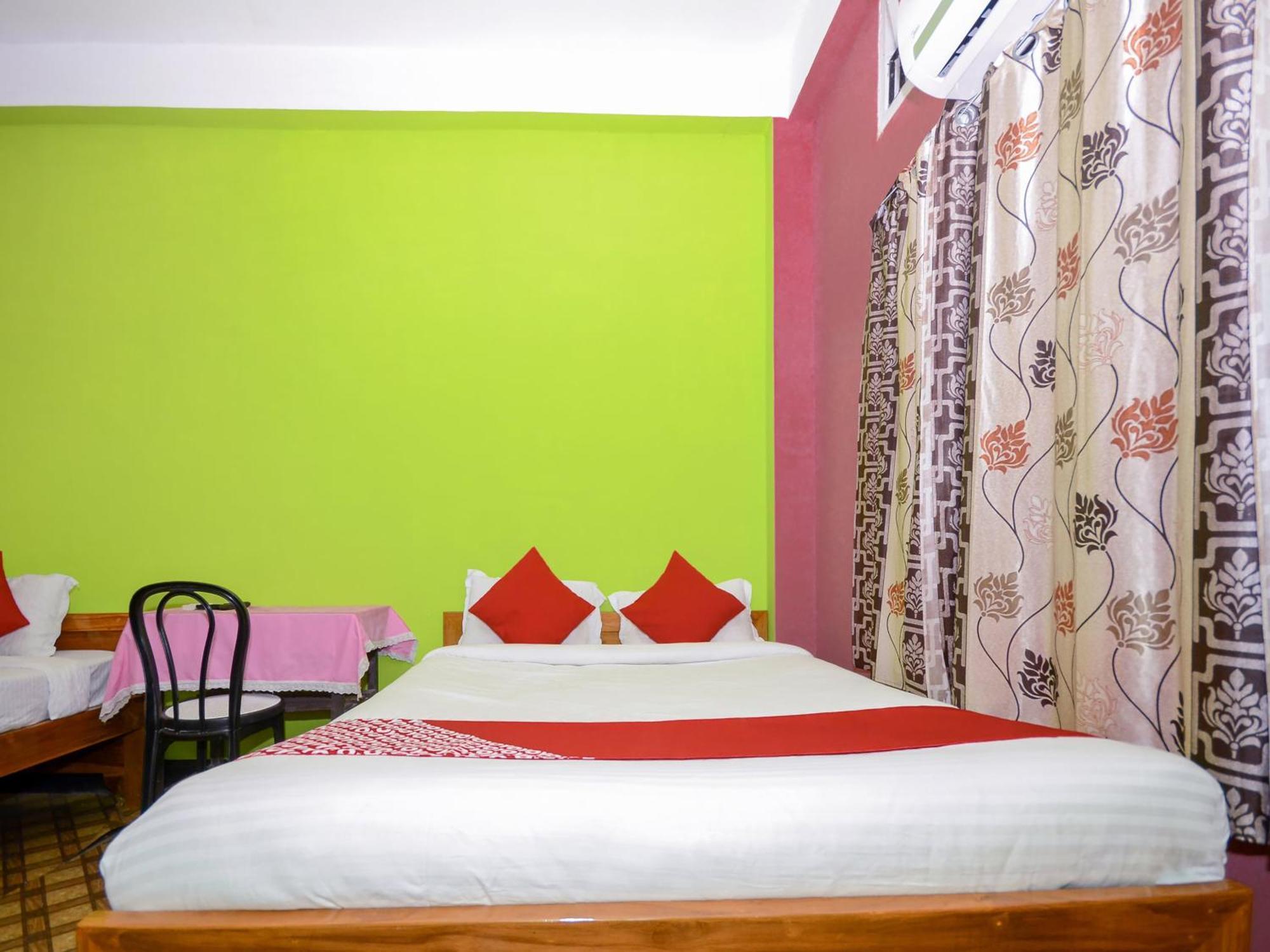 Hotel O Kirtti Inn Soalkuchi Екстер'єр фото