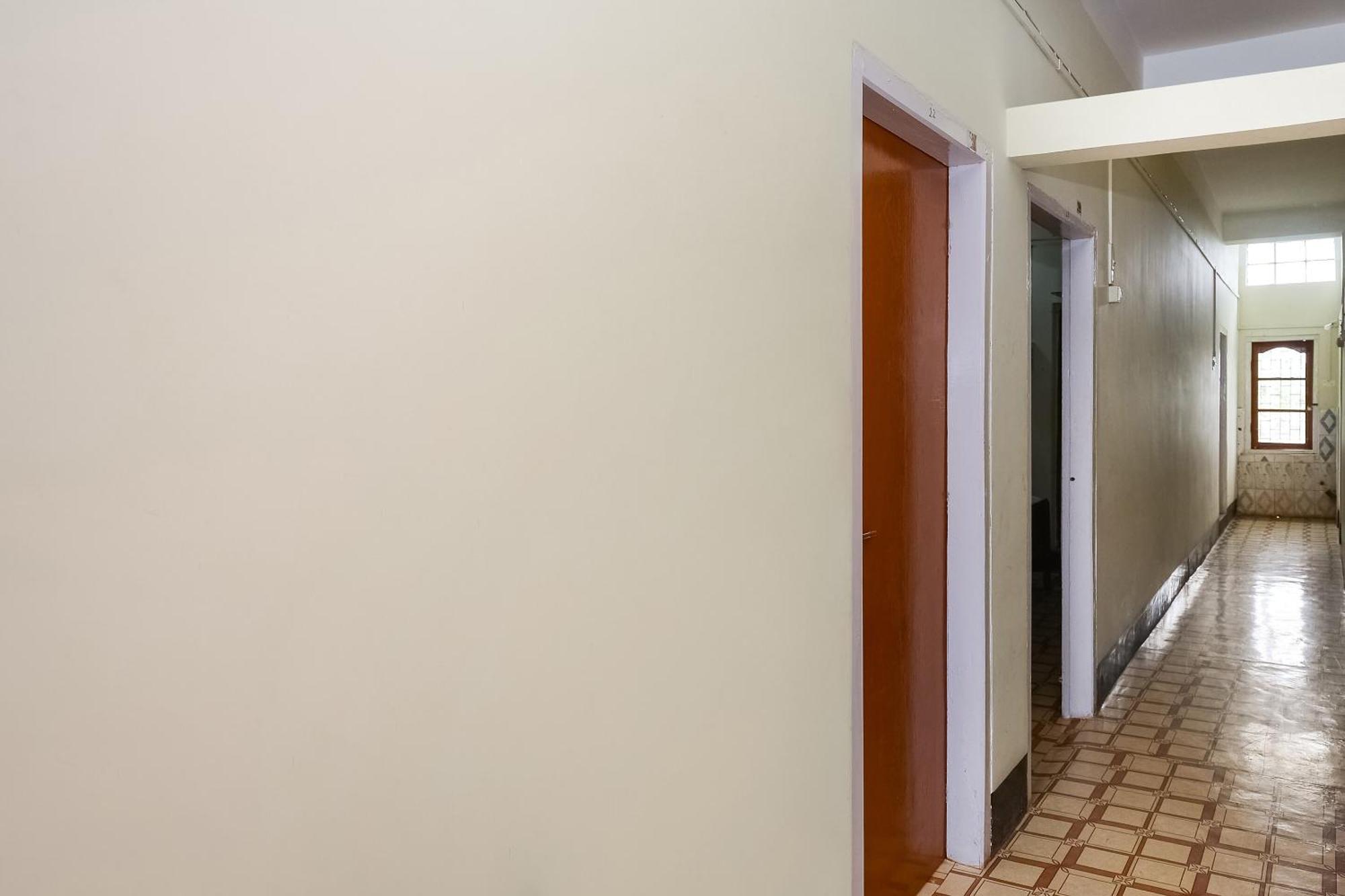 Hotel O Kirtti Inn Soalkuchi Екстер'єр фото